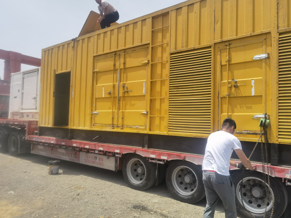 文山发电机出租100KW发电机需要什么规格的电缆线？